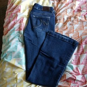 Comfy fitting casual pants